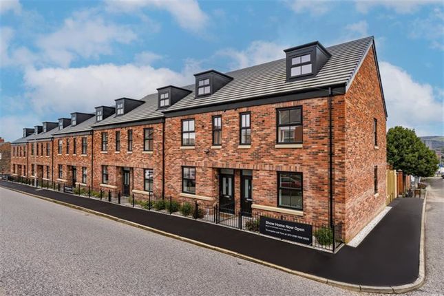 Town house for sale in Pownall Street, Macclesfield
