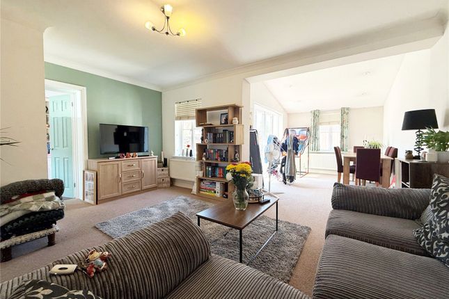 16, Forester Close, Ipswich photo 3