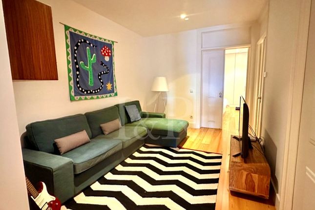 Apartment for sale in Misericórdia, Lisboa, Lisboa