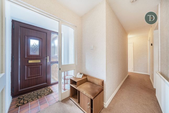 27, Melrose Drive, Ellesmere Port photo 4