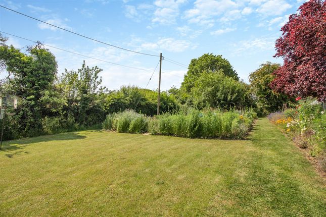 Cottage for sale in Hasfield, Gloucester