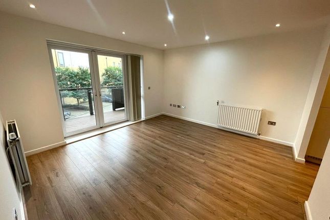 99 Argent House, Handley Page Road, Barking photo 3
