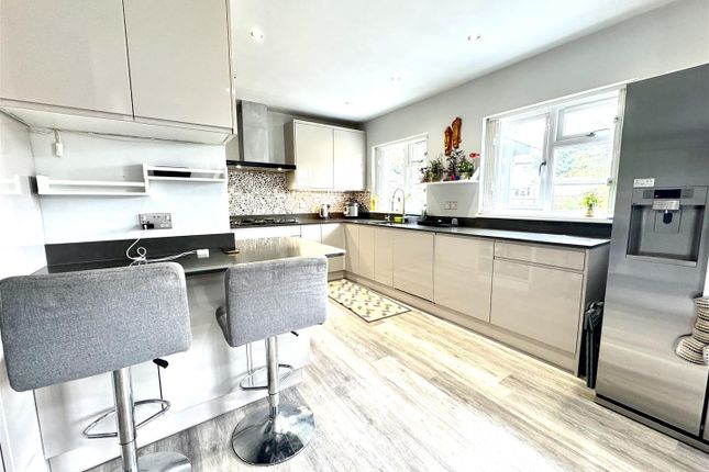 101, Farnham Road, Welling photo 2