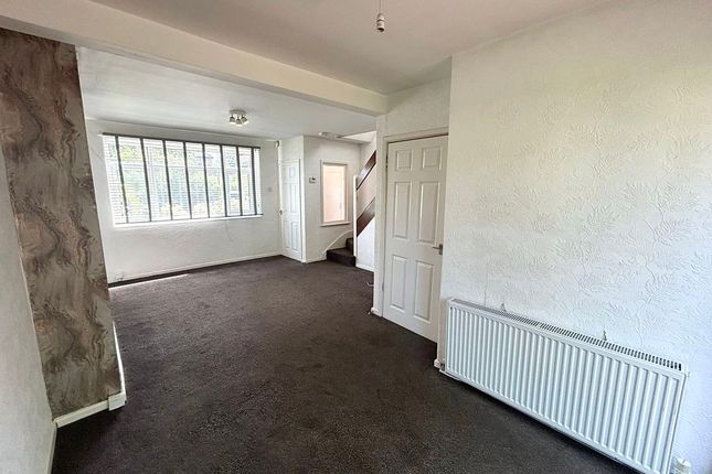 524, Parrs Wood Road, Manchester photo 2