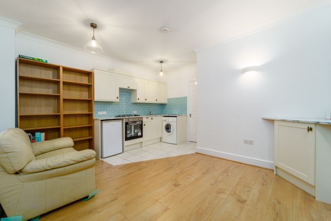 Maisonette for sale in High Street, Stanwell, Staines