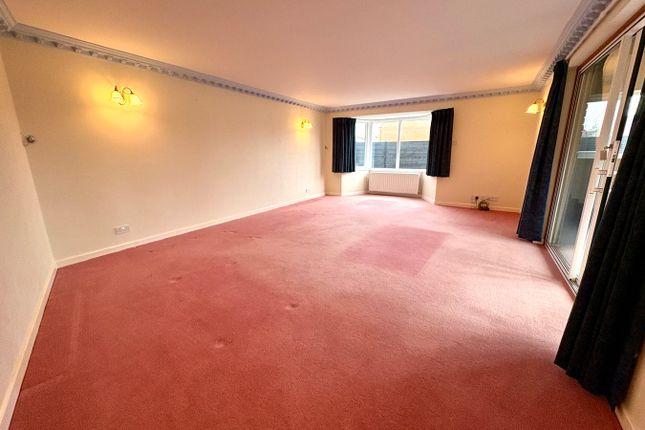 8, Browns Close, Leicester photo 3