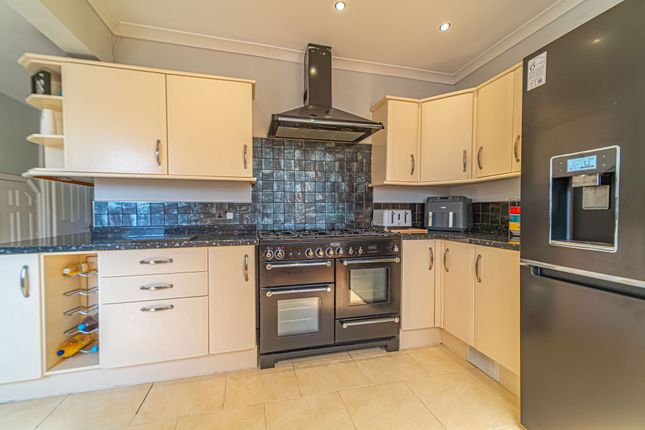 348 Malpas Road, Newport photo 2