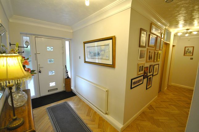 22, Saffron Crescent, Doncaster photo 4