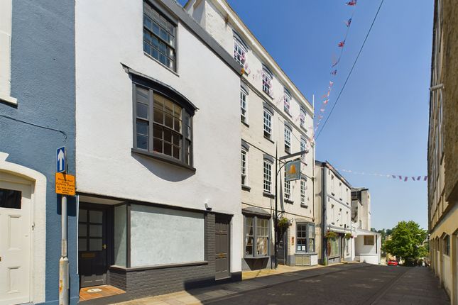 Flat for sale in Bank Street, Chepstow, Monmouthshire