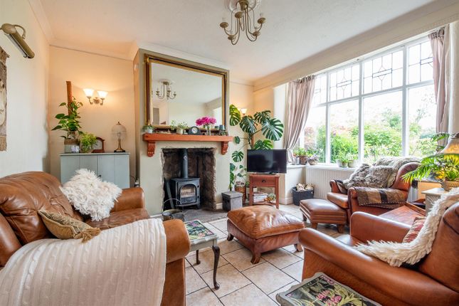 4, Oakmere Avenue, Chorley photo 2