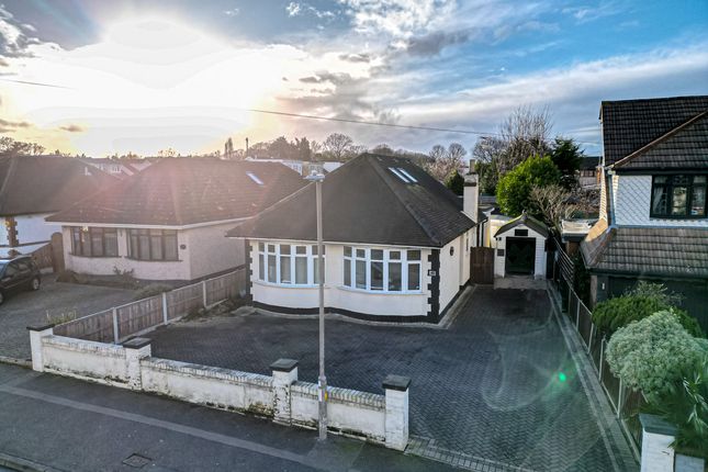 Thumbnail Property for sale in Shipwrights Drive, Benfleet