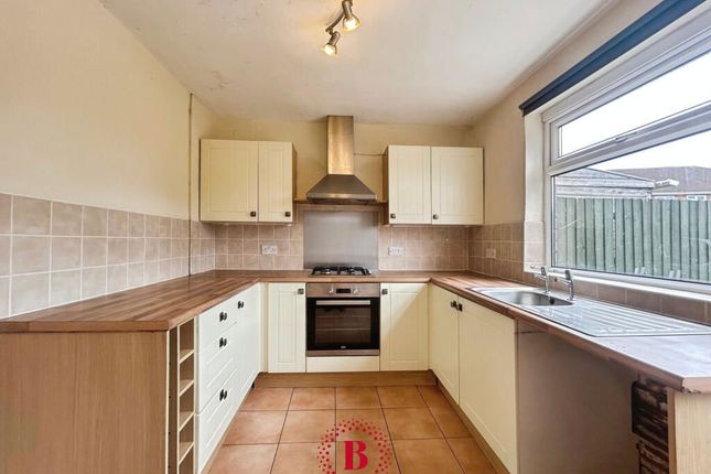27, Lake Terrace, Melton Mowbray photo 3