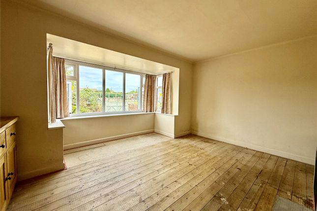34, School Lane, Bridlington photo 3