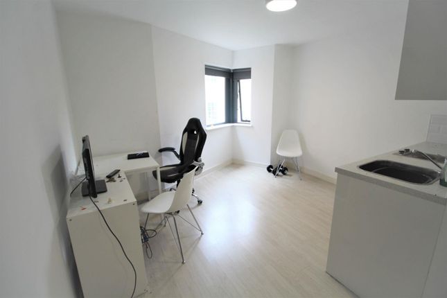 Flat 46, 246, Upper Parliament Street, Liverpool photo 3