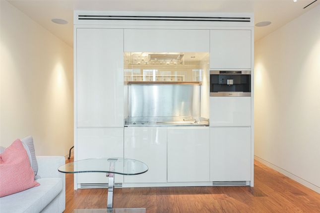Flat 2003, The Heron, 5, Moor Lane, Moorgate photo 4