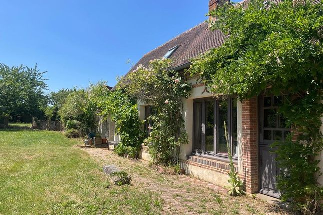 Thumbnail Property for sale in Verneuil Sur Avre, Eure, France