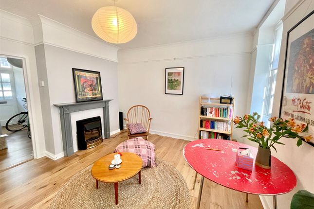 Flat for sale in Page Street, Westminster, London