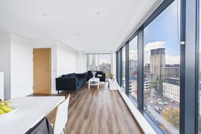 15 Trafford Road, Salford photo 3
