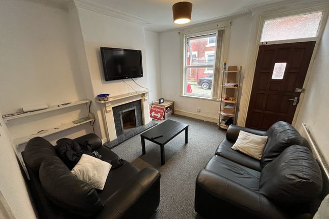 Thumbnail Terraced house to rent in Welton Grove, Leeds, West Yorkshire