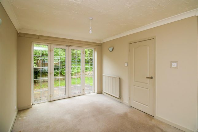 74, Cherry Tree Road, Walton photo 4