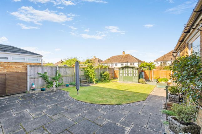 23, Anglesey Avenue, Maidstone photo 4