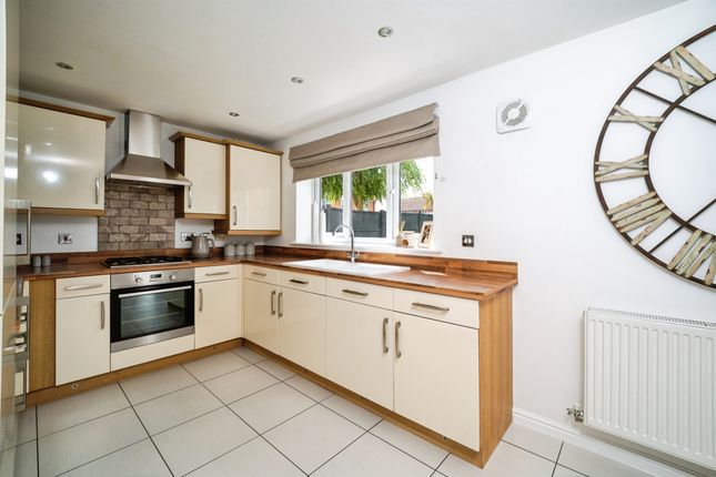 8, Richmond Lane, Hull photo 4