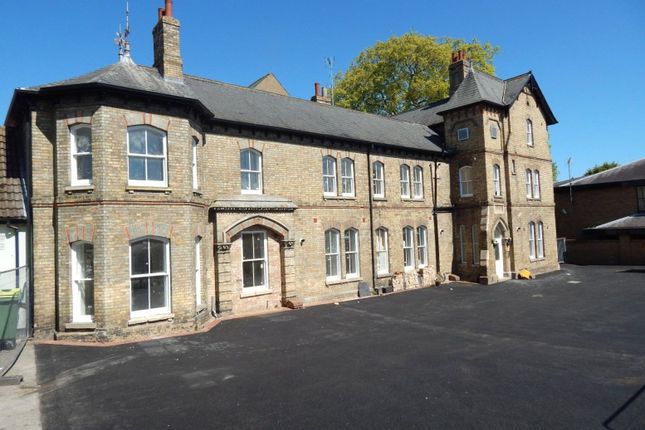Thumbnail Property to rent in College House, Grammar School Walk, Huntingdon, Cambs