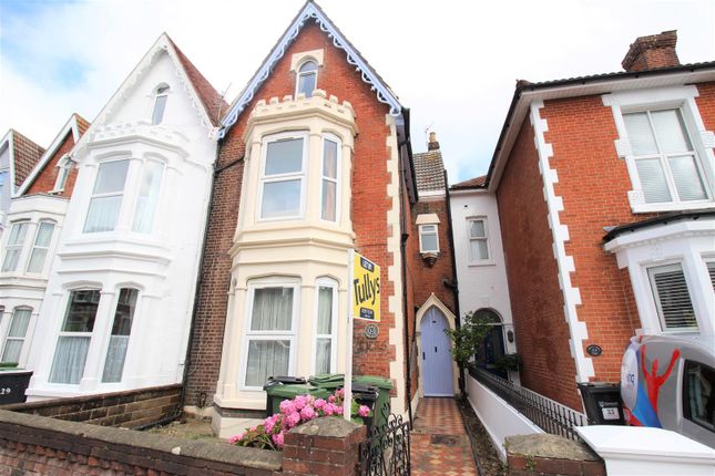 Thumbnail Property to rent in Victoria Road South, Southsea, Hants