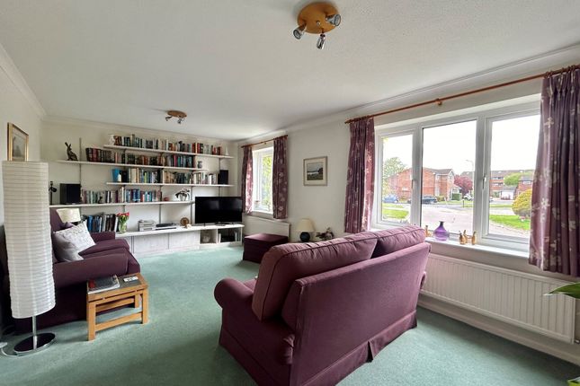 Detached house for sale in Carlton Close, Grove
