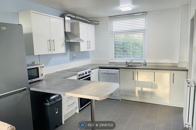 Haydock Avenue, Sale photo 4