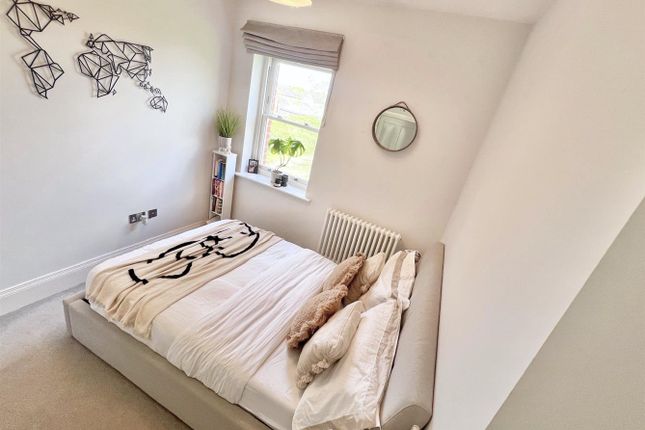 Flat for sale in The Grange, Gwendolyn Drive, Binley, Coventry