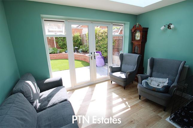 91, Aretha Close, Kingswinford photo 4