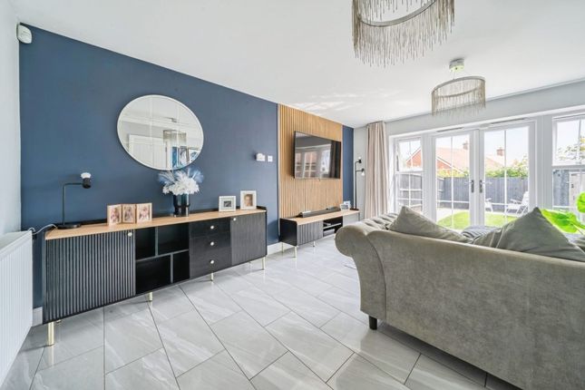 7, Kingfisher Drive, Crowborough photo 4