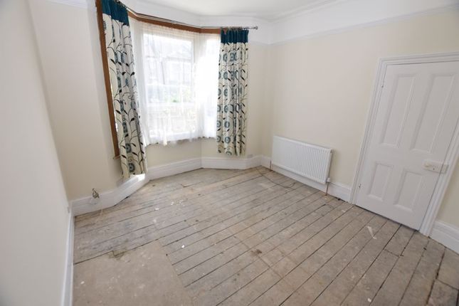 31, Grove Road, Walthamstow photo 3