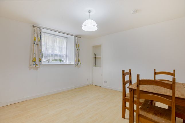 Basement Flat, 7, Dee Place, Aberdeen, Aberdeen photo 2