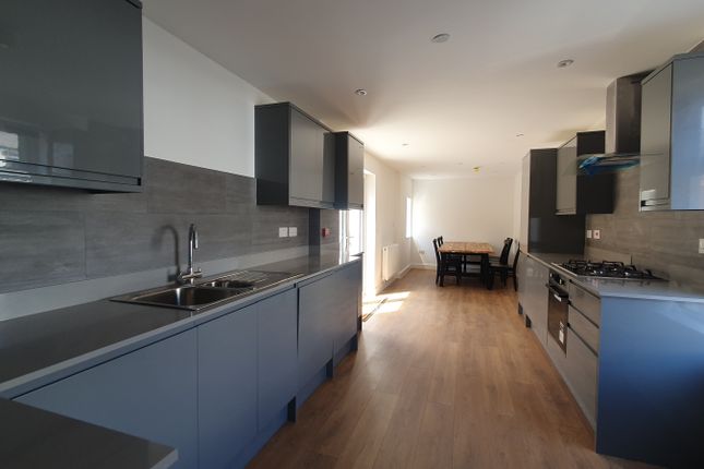 En-Suite Room To Rent In A Shared House