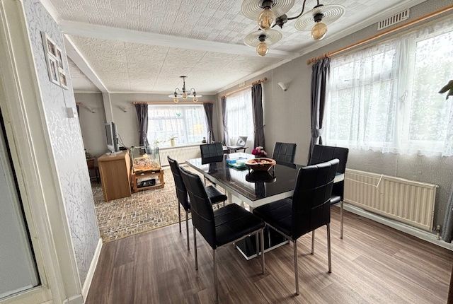 27a Freeways, Selsey, Chichester photo 3