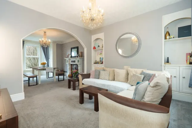 33, Governors Road, Onchan photo 3