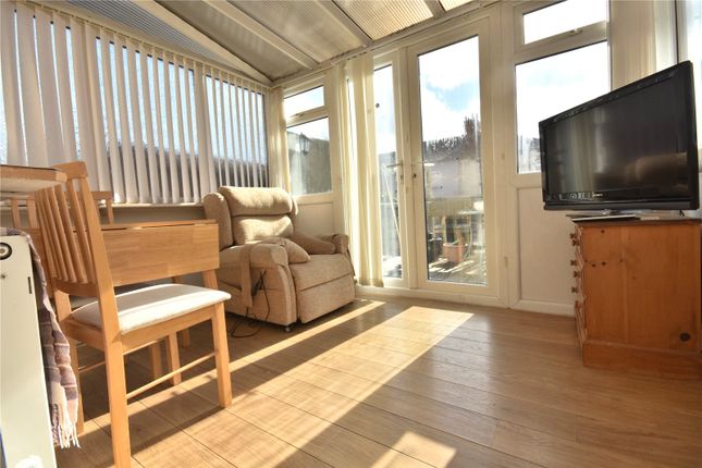 11, Ecclesburn Avenue, West Yorkshire photo 4