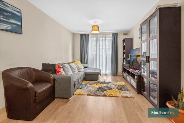 Apartment 6, Gilford House, 93, Clements Road, Ilford photo 3