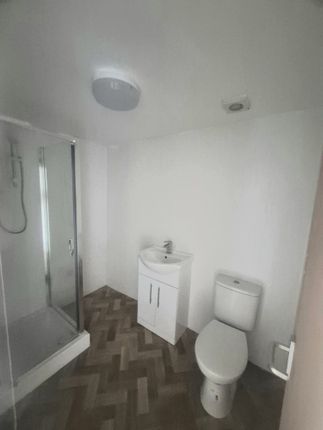 4 Princess Louise Road Flat 5, Blyth photo 3