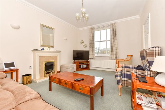 Cavalry Court, Deal photo 4