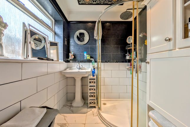 5, Tamar Avenue, Worthing photo 5