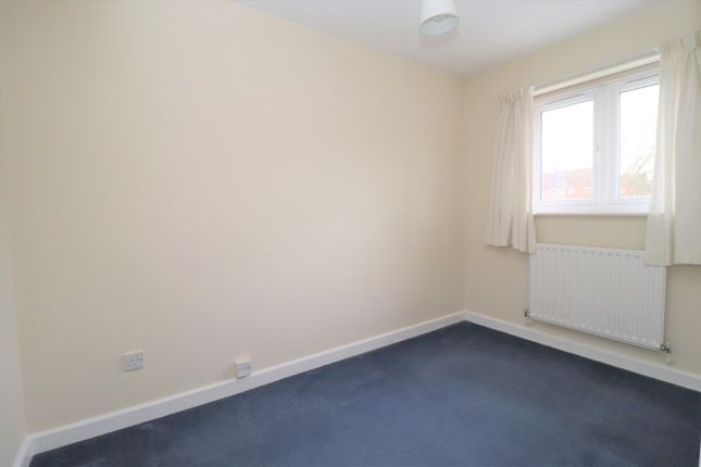 End terrace house to rent in Cherry Gardens, Bishops Waltham, Southampton