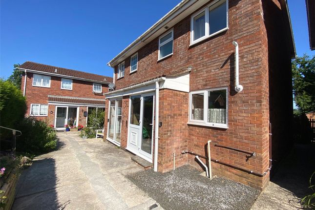 36, Roman Way, Devon photo 2