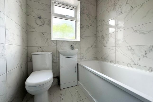 91, Dalston Gardens, Middx photo 5