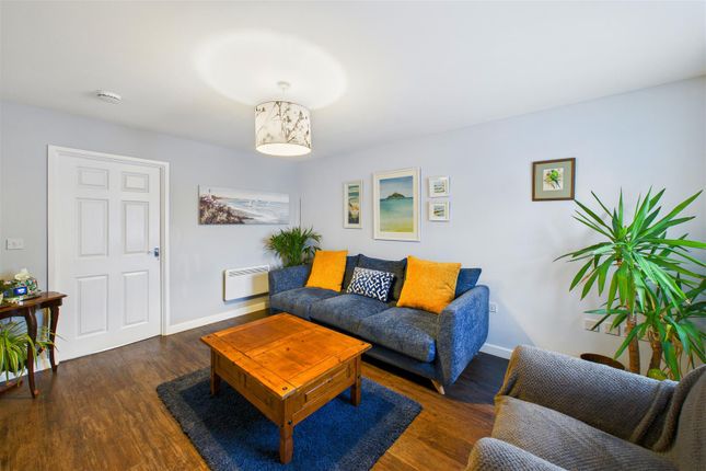 8, Kew Carrek, Goonhavern, Truro photo 4