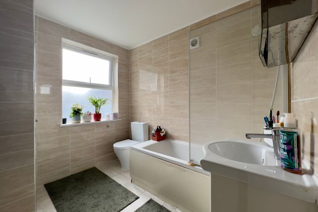 2, Lewisham Way, London photo 5