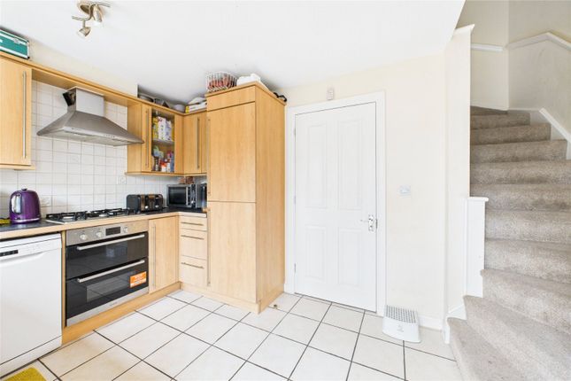 61, Dunstans Drive, Wokingham photo 4