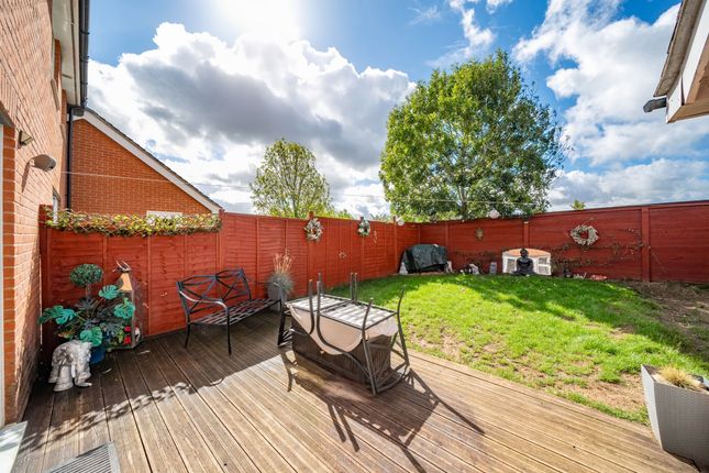 14 Vetch Way, Andover photo 2